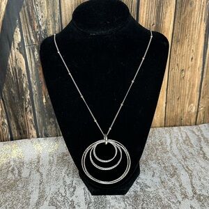Silver Geometric Pendant Necklace with Concentric Circles